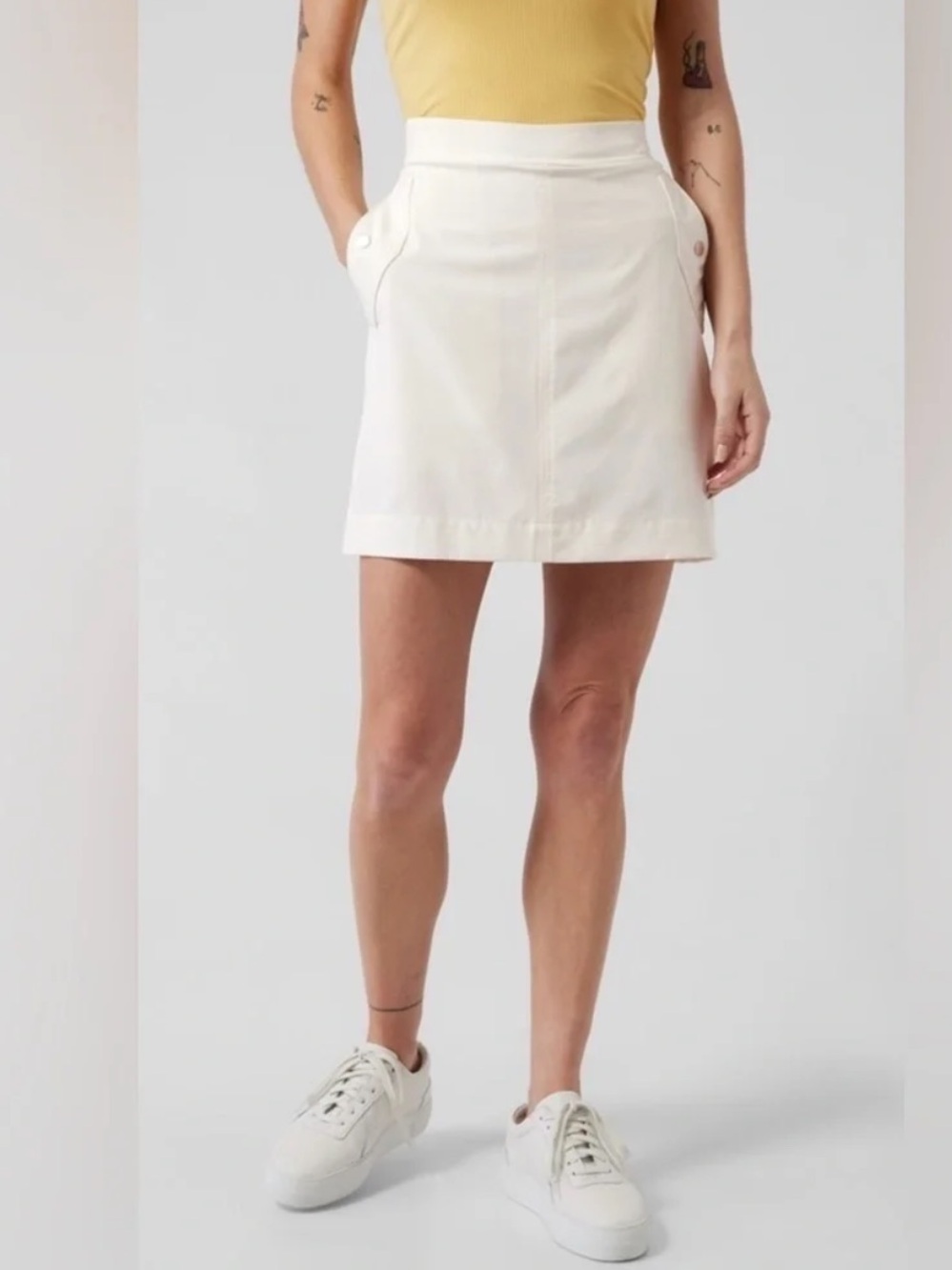 Athleta Vienna Skort in Cream Size 14